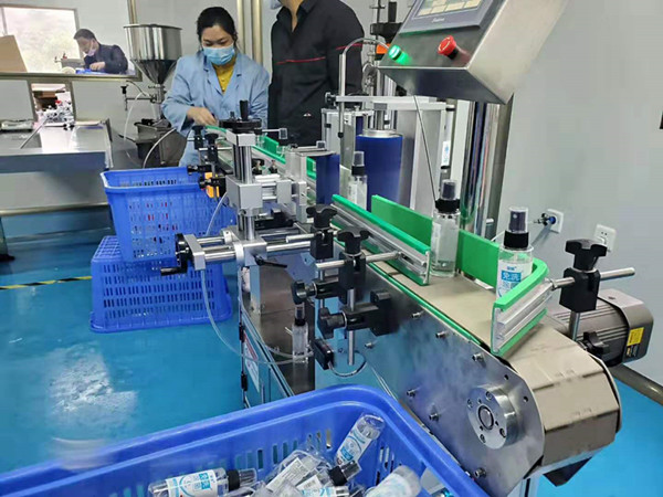 装备直线91香蕉视频在线看的生产线也在助力前线医护人员